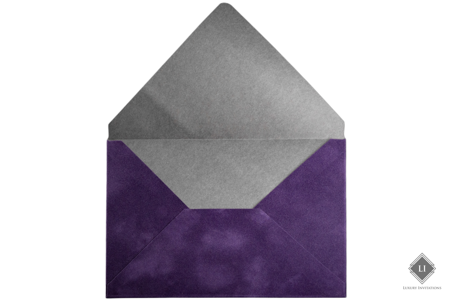 plic catifea mov nunta